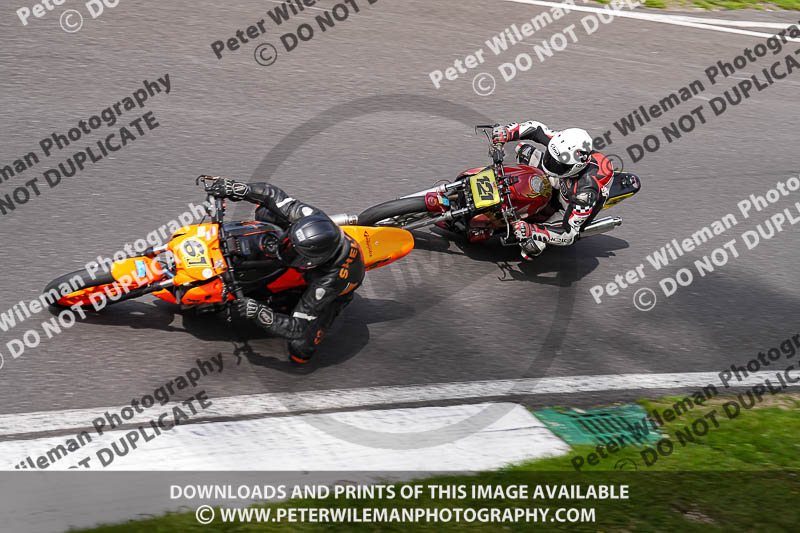 cadwell no limits trackday;cadwell park;cadwell park photographs;cadwell trackday photographs;enduro digital images;event digital images;eventdigitalimages;no limits trackdays;peter wileman photography;racing digital images;trackday digital images;trackday photos